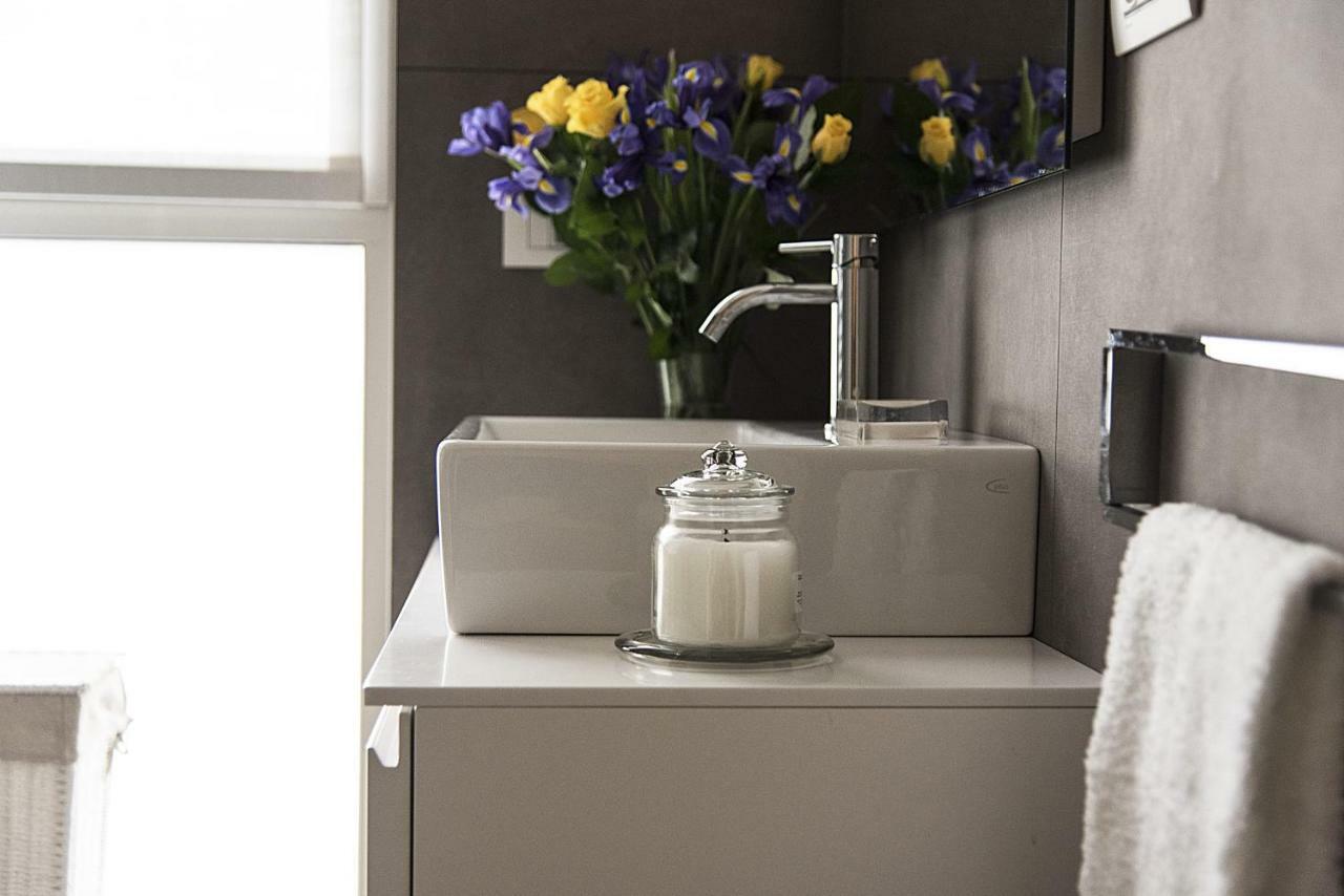 Design & New Center Apartments Milan Luaran gambar