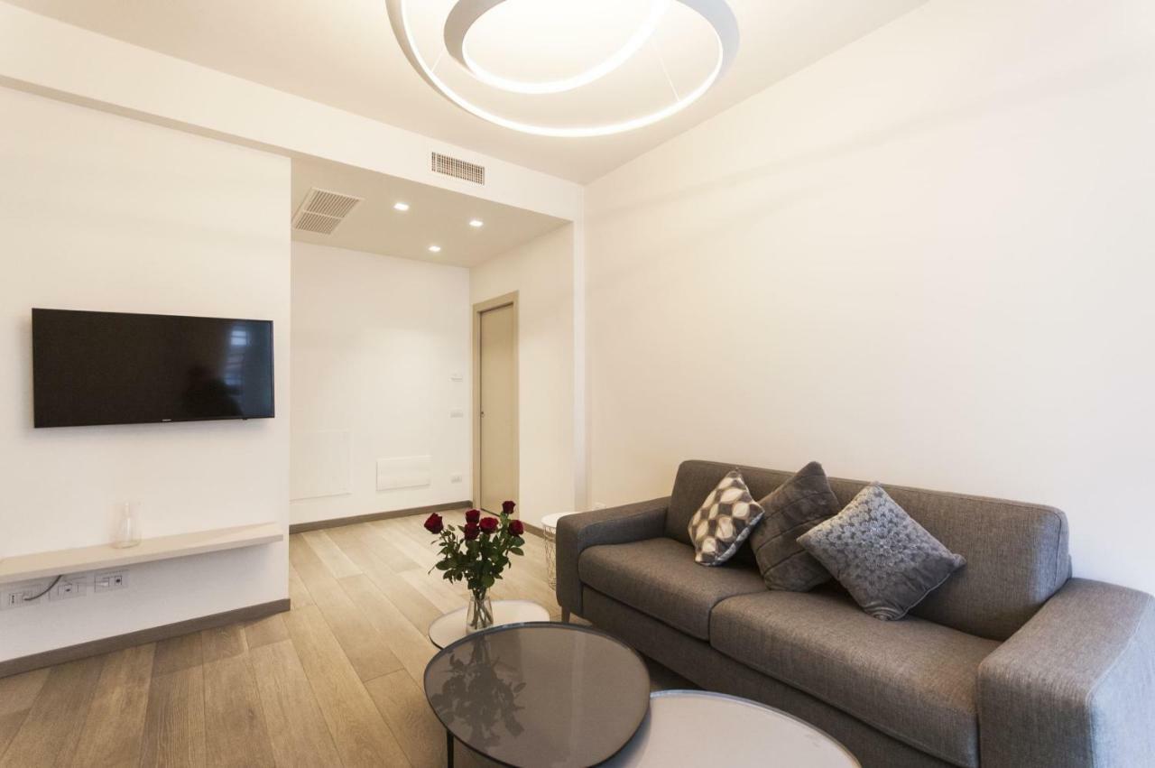 Design & New Center Apartments Milan Luaran gambar